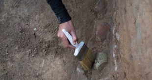 کارگاه آموزشی حفاظت و مرمت اشیا در کاوش‌های باستان‌شناسی