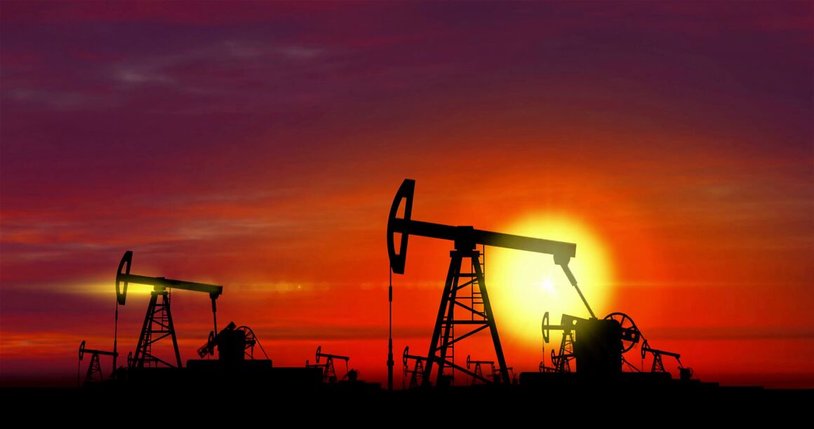 افزایش قیمت نفت در پی تعطیلی پایانه‌های نفتی لیبی