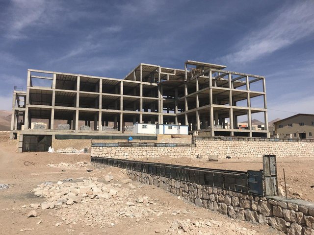 آمادگی چینی‌ها برای ساخت هتل ۵ ستاره و فرآوری قیرطبیعی در کرمانشاه