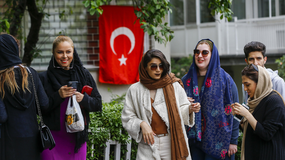 بریز و بپاش ارزی ایرانی ها در ترکیه