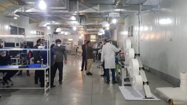 تولید روزانه ۱۵ هزار ماسک n۹۵ در پارک علم و فناوری اردبیل