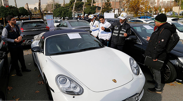 هشدار پلیس به خریداران خودرو‌های لاکچری