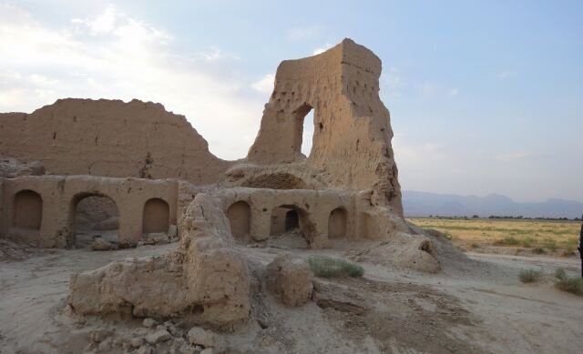 محوطه باستانی ۷۵۰۰ساله تپه حصار دامغان مرمت می شود