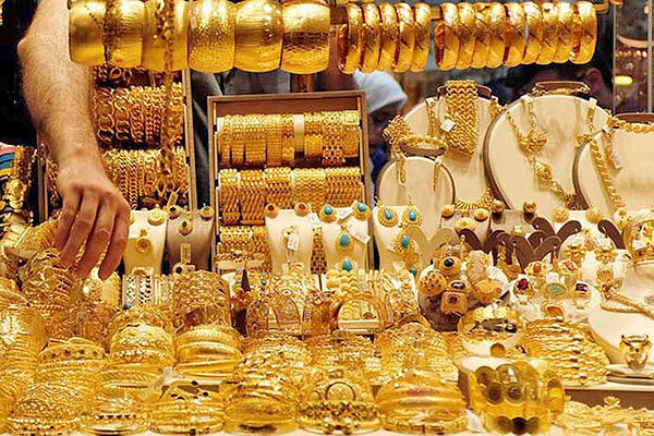 ذخیره ۳۰۰ تن طلا و سکه در خانه مردم