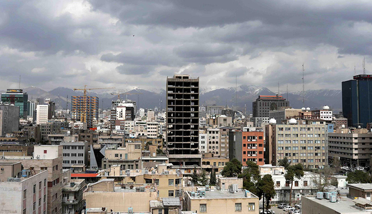 میانگین قیمت مسکن در شهر تهران به مرز۳۰میلیون تومان صعود کرد/معاملات نصف شد