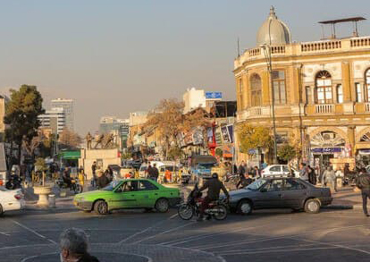 وضعیت قرمز در ۱۲ ایستگاه کیفیت هوای تهران