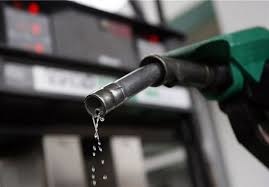 واردات بنزین؛ بازگشت به دوره احمدی‌نژاد است/ پالایشگاه بسازیم؟