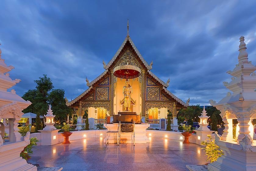 بازدید از معابد تاریخی تایلند