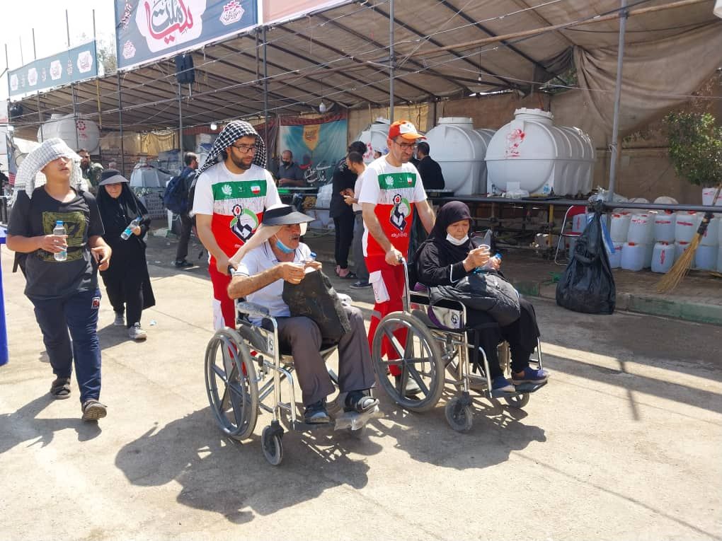 خدمت‌رسانی بنیاد ۱۵ خرداد به زائرین اربعین حسینی
