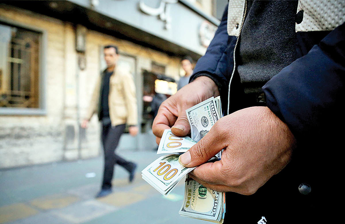 بازار ارز به توافق ایران و عربستان واکنش مثبت نشان داد/ریزش سنگین قیمتها در بازار سکه و ارز/سیر نزولی دلار در مرکز مبادلات ارزی