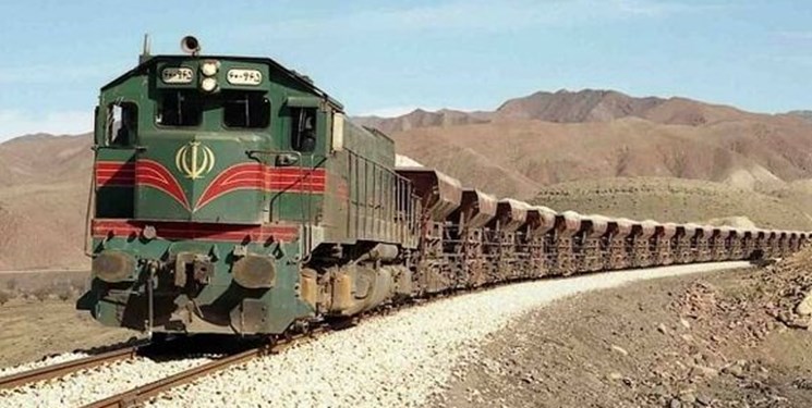 شرکت رجا ۱۰۰۰ میلیارد تومان به راه آهن بدهکار است