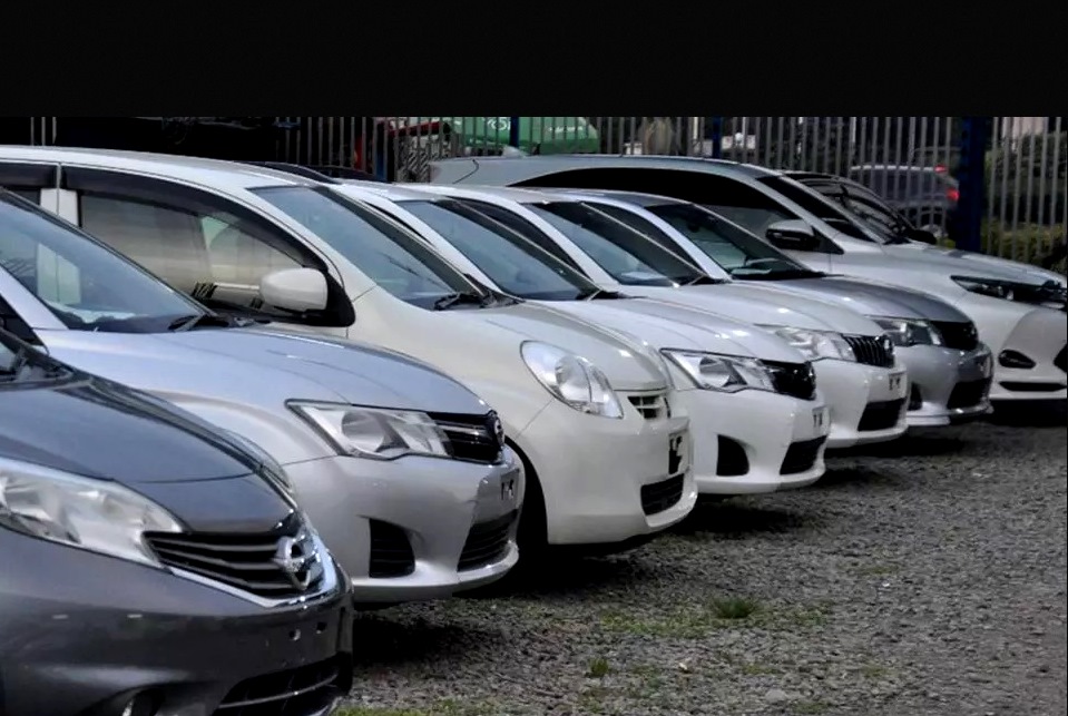 وزیر صمت اعلام کرد/واردات خودروهای دسته‌دوم از مناطق آزاد