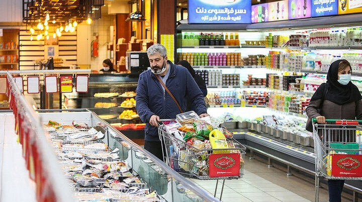 مرکز آمار ایران اعلام‌کرد/ثبت کمترین تورم مواد غذایی ۴ سال اخیر