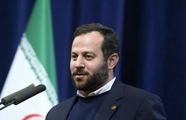 تمدید مهلت تعریف حساب وکالتی و ثبت‌نام خودروهای وارداتی/۲۳ اسفند وجوه بلوکه شده آزاد می‌شود