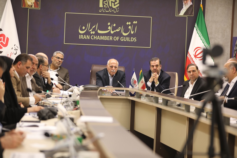 نشست بررسی و رفع چالش های موجود در حوزه آرد و نان برگزار شد