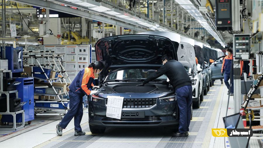 صنعت خودروسازی قربانی مونتاژکاری شده است/فاصله چشم گیر تولید خودرو با هدف ۱۴۰۴