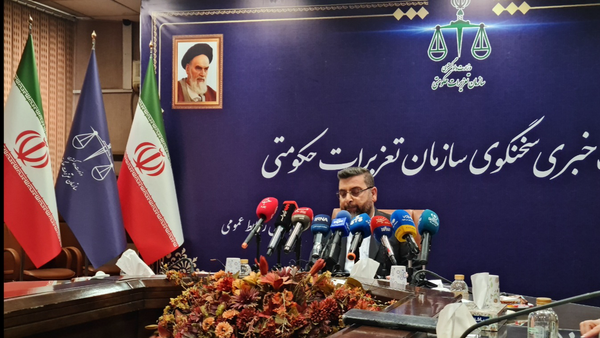 پاسخگویی گسترده به شکایات مردمی در دستور کار است/گرانفروشی و کم‌فروشی در صدر تخلفات