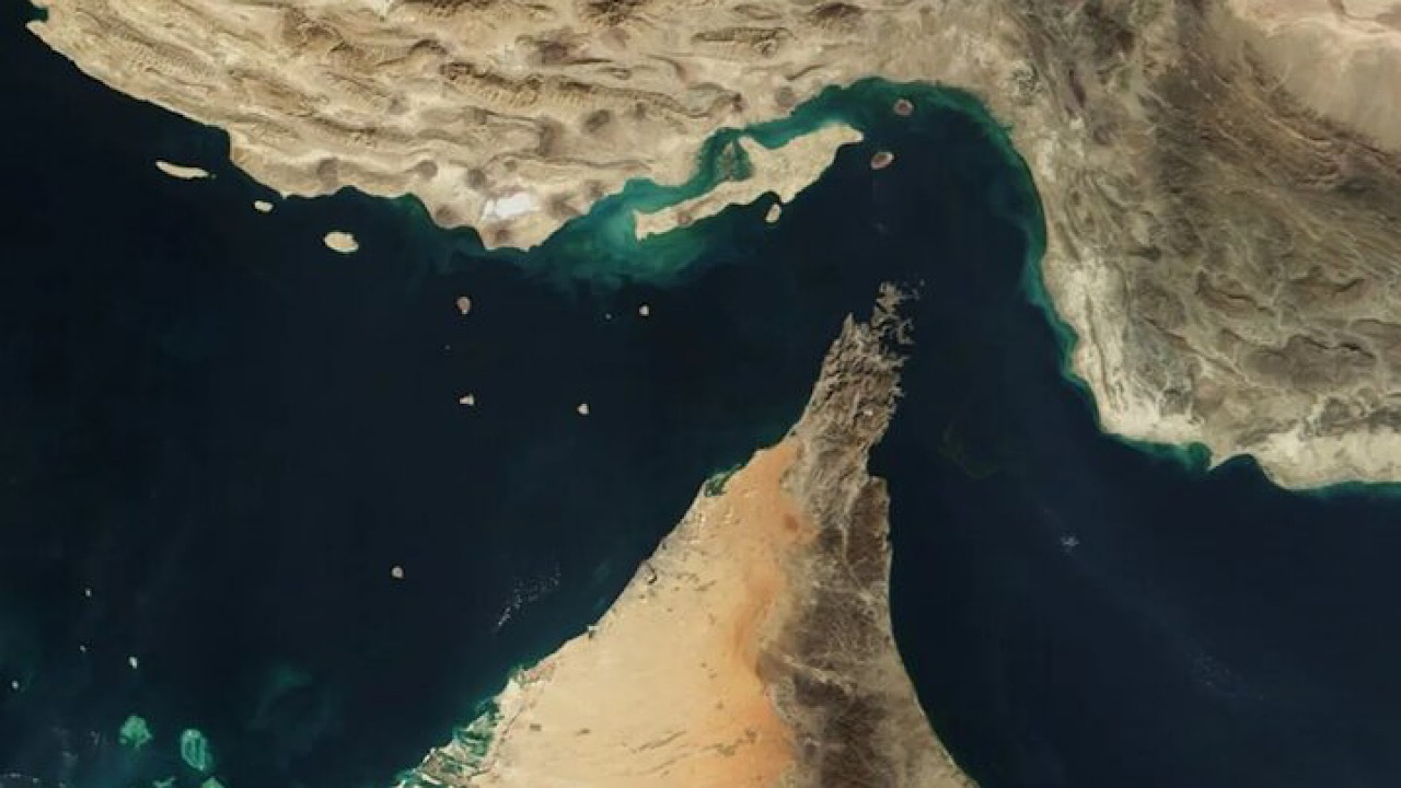 فرار سرمایه از صنایع انرژی خلیج فارس/ ترامپ بیش از همه به نمایش پیروزی نیاز دارد