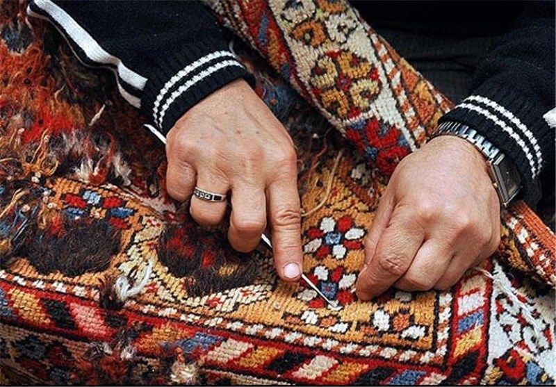 فرصت‌های درآمدزایی در گلیم‌بافی و توسعه بازار فروش