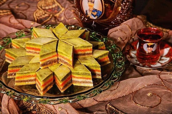تجربه راه‌اندازی کسب‌وکار در تولید شیرینی سنتی
