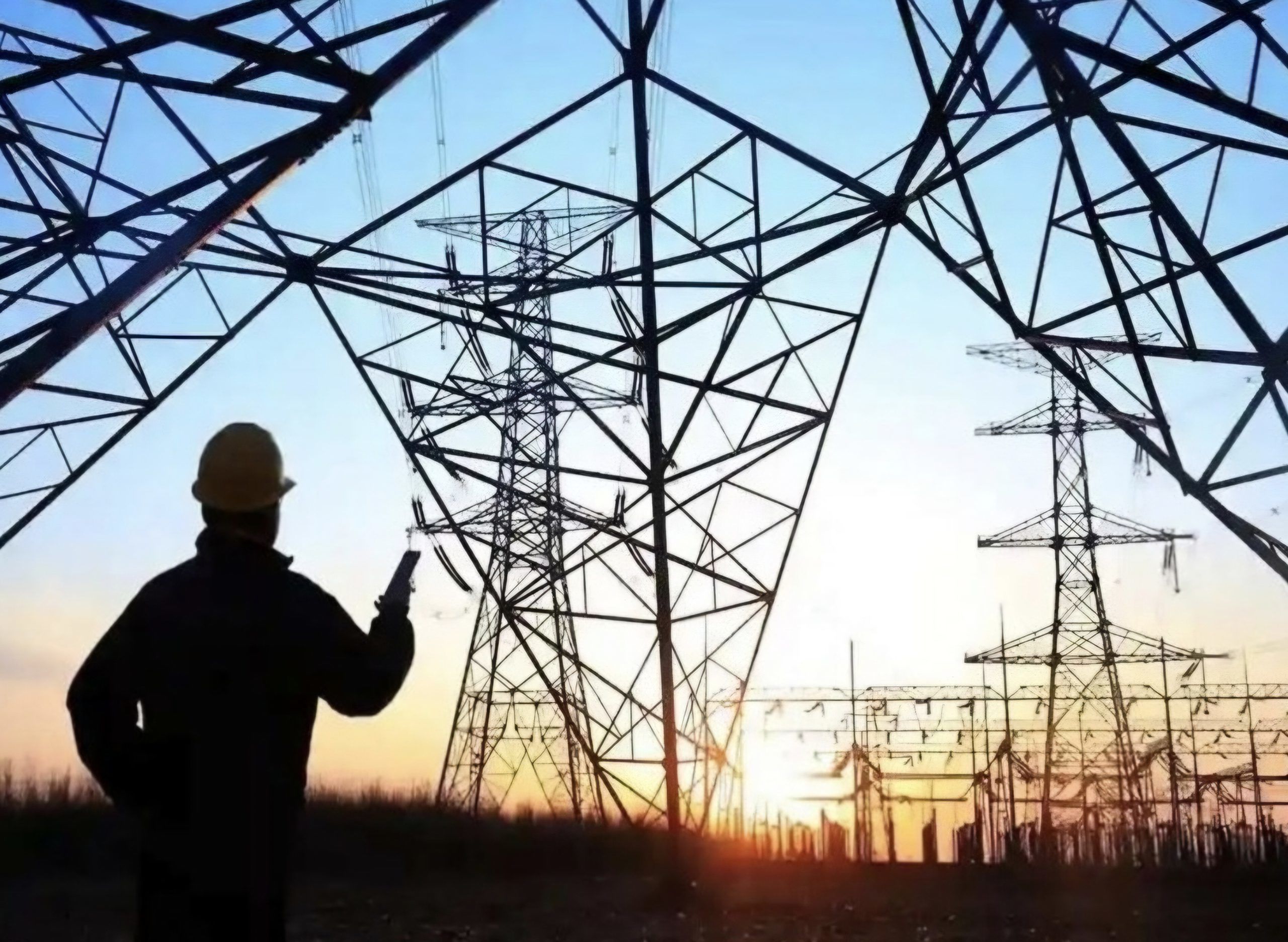 ۷۰۰ هزار نفر با قطع برق صنایع بیکار می شوند/صنایع نگران تکرار خاموشی ها