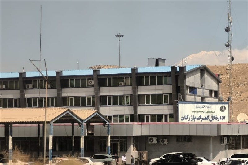صف طولانی کامیون‌ها در بازرگان/گلوگاه تجارت ایران و ترکیه کجاست؟
